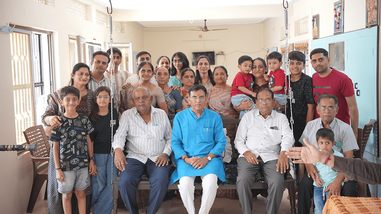 Community Family Circle